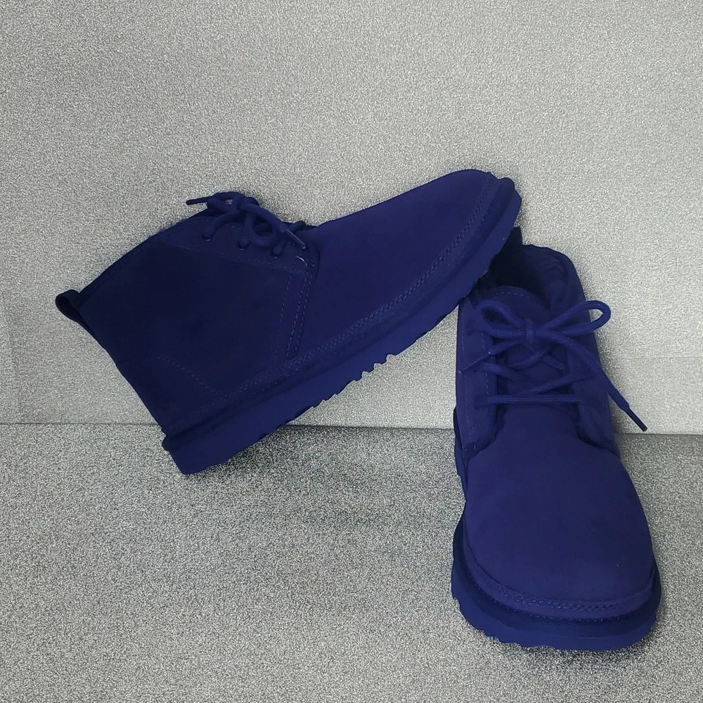 NEW‎ UGG Kids Neumel Blue Boot with Wool Inside Lining size 6